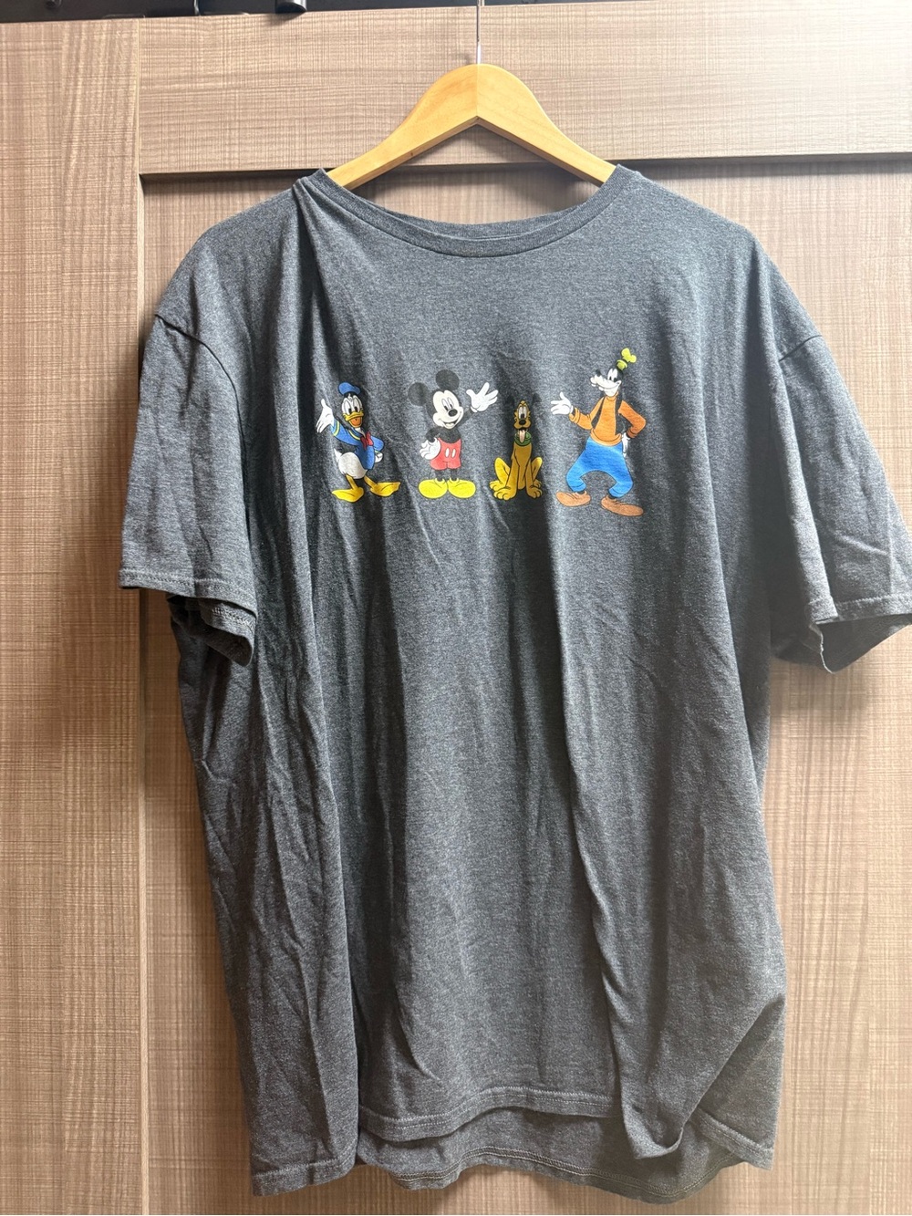 Grey Disney Character Graphic Tee - Mickey, Donald, Pluto & Goofy XXl
